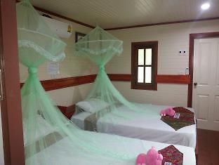 The Royal Bamboo Lodge Khao Sok National Park Extérieur photo